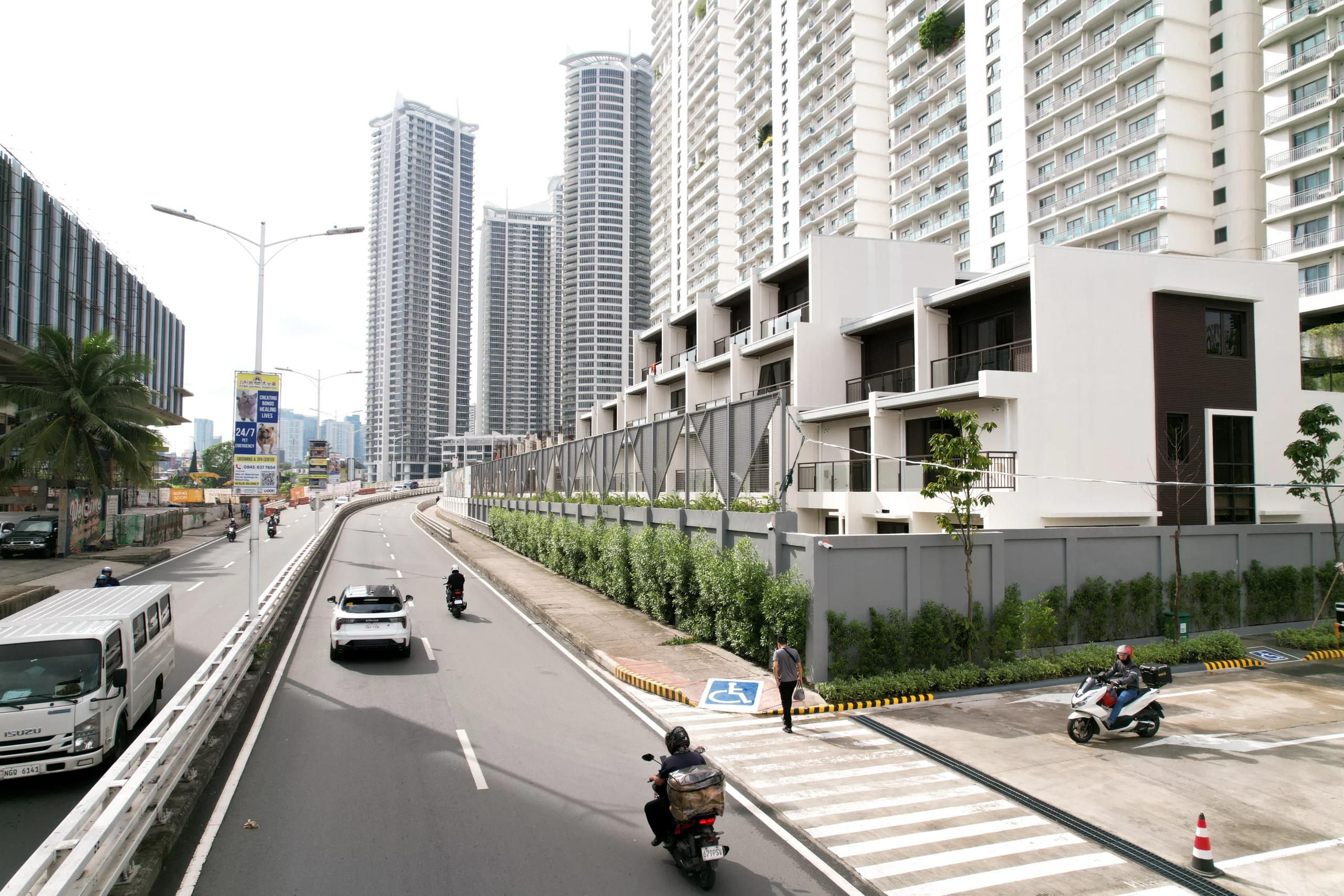Acqua Private Residences on the banks of the Pasig River