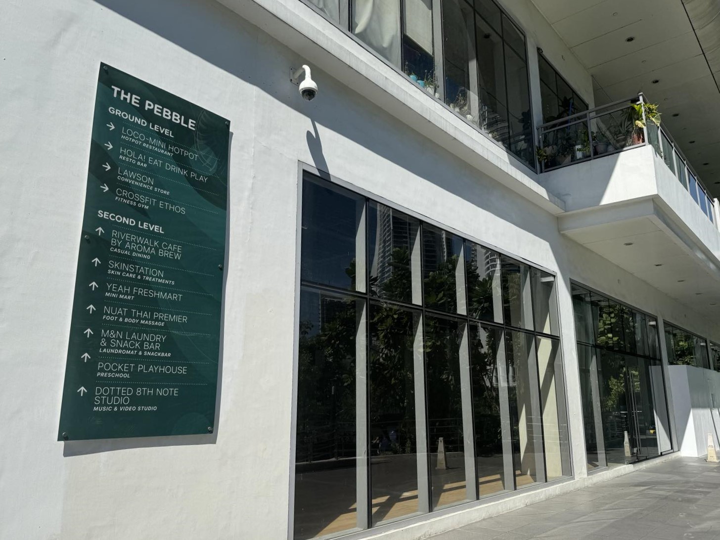 The Riverwalk Promenade at Acqua Private Residences