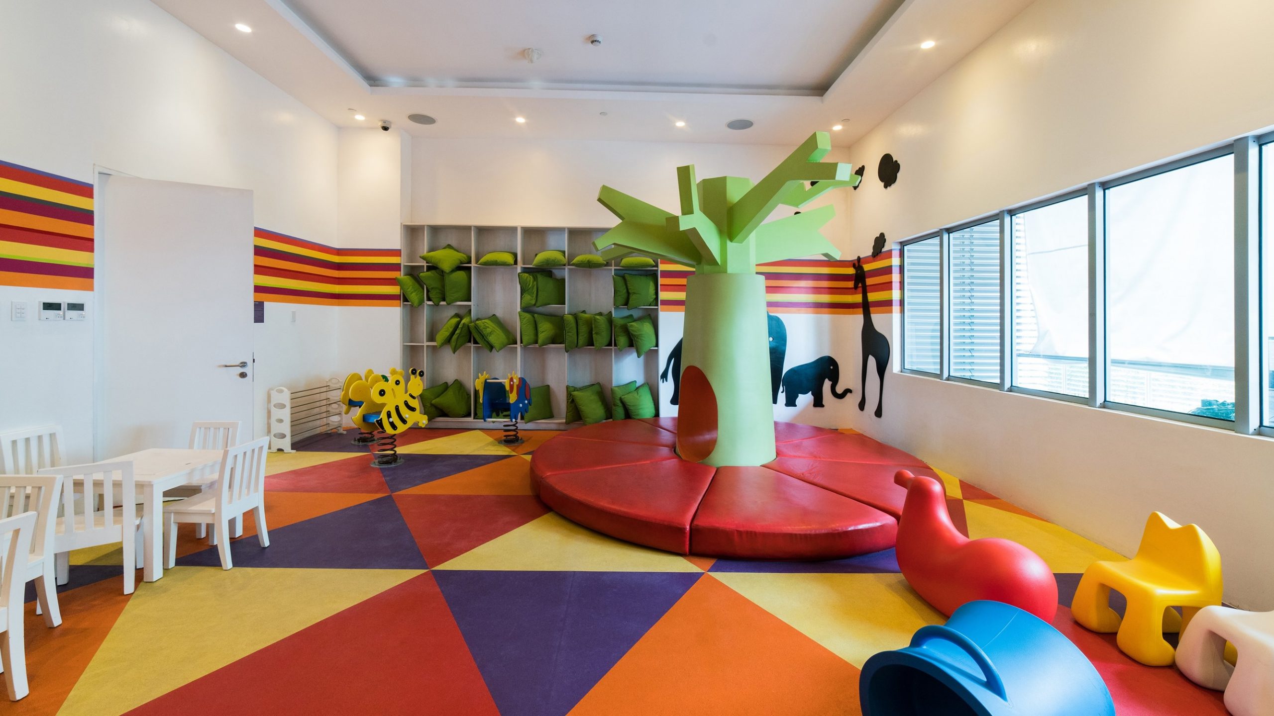 CHILDREN’S PLAYROOM