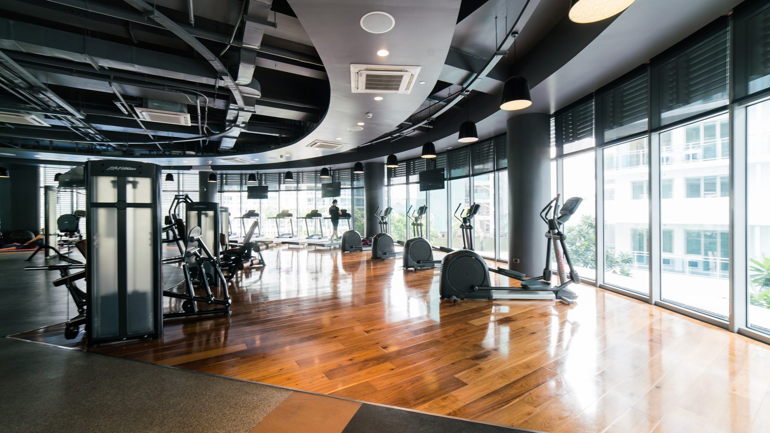 GYM & STUDIO