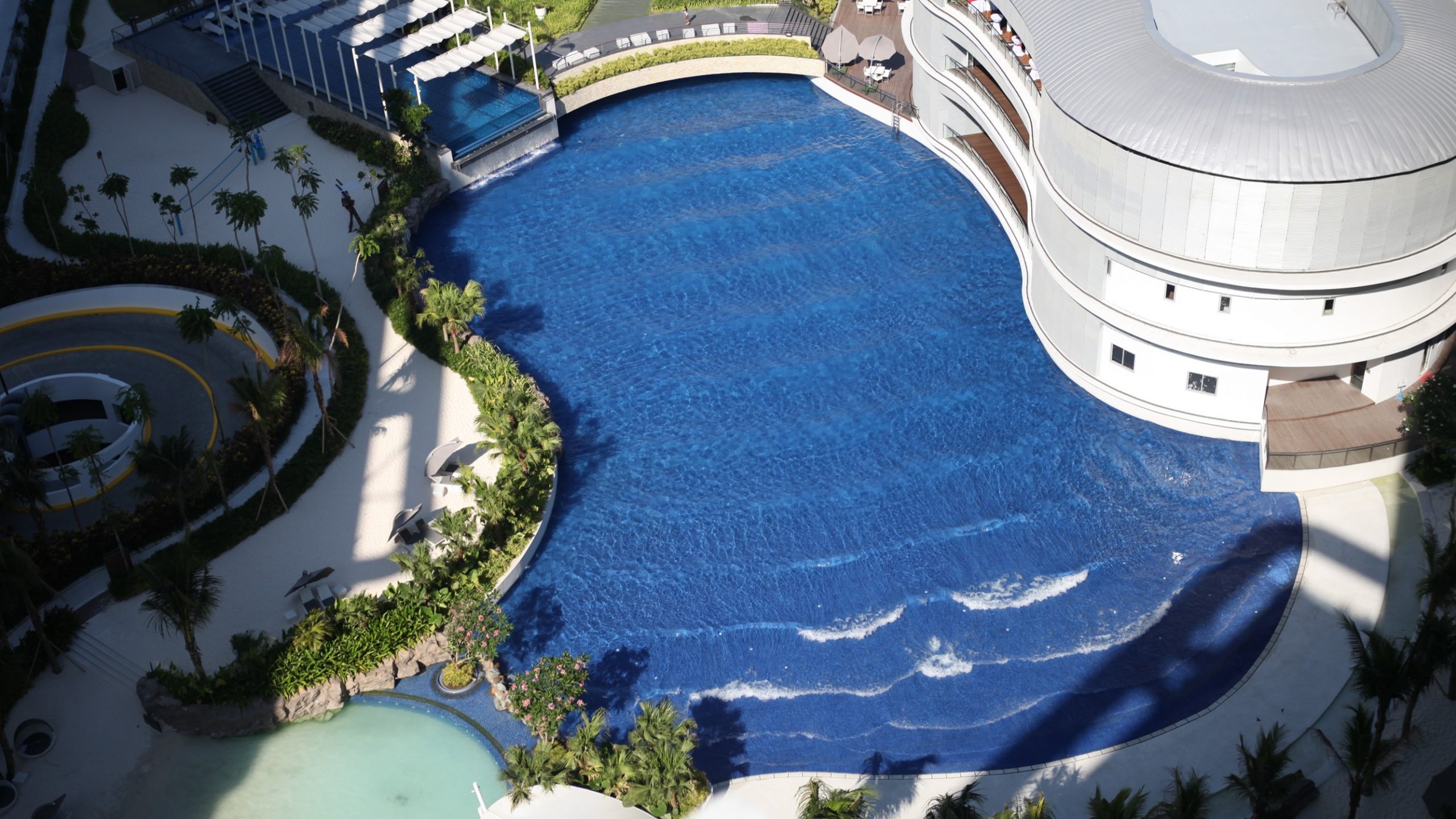 THE AZURE WAVE POOL